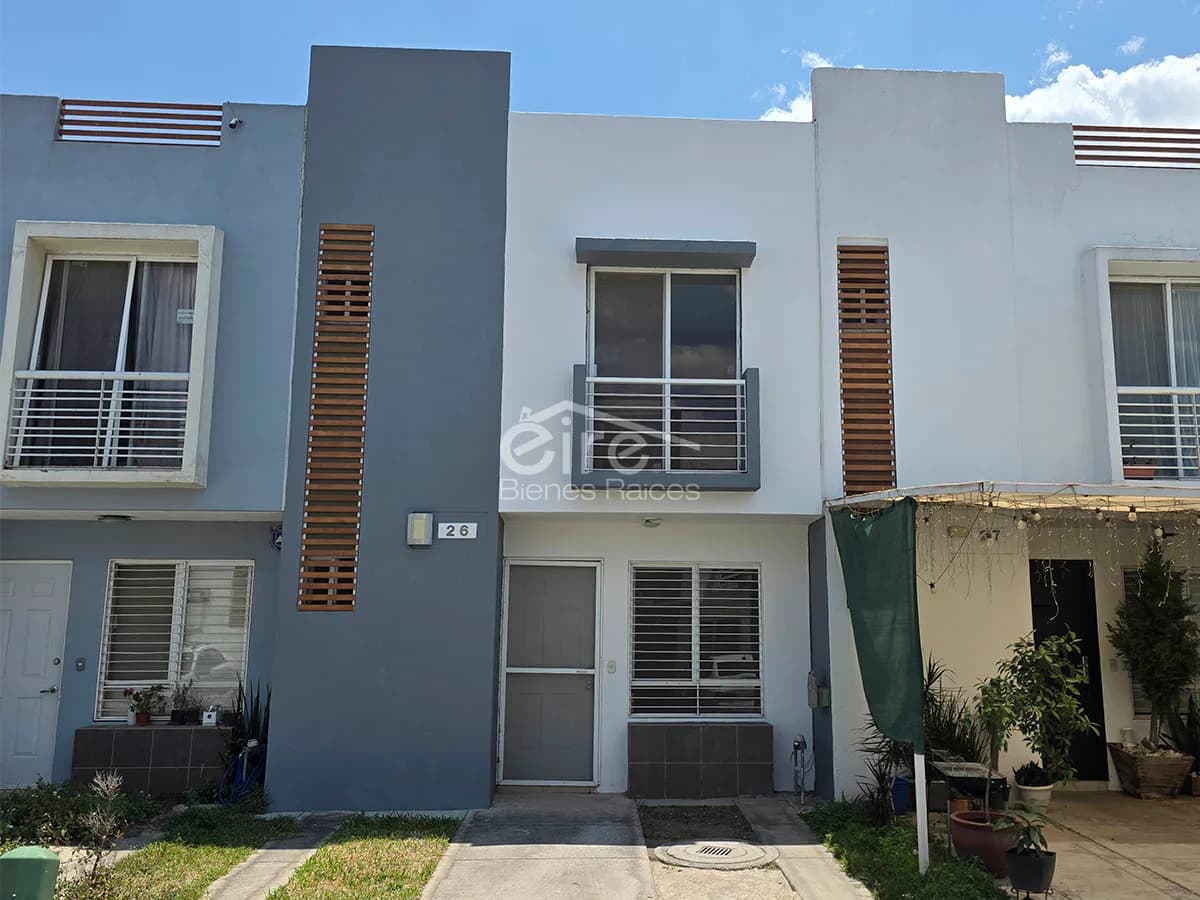 Casa en Venta en Campo Real, Nuevo México, Zapopan | 3 Recámaras y 3 Baños
