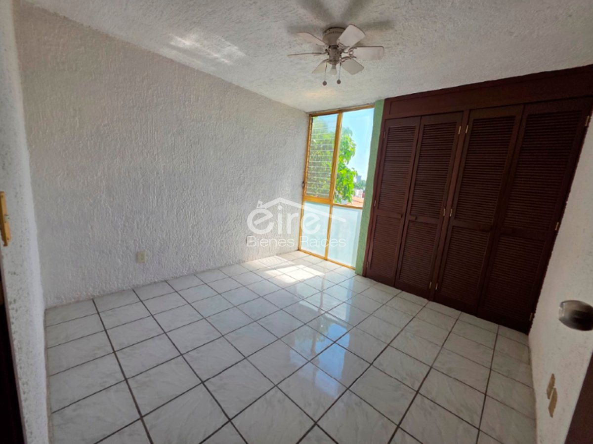 Departamento en venta en Italia Providencia, Guadalajara | 3 recámaras + estudio