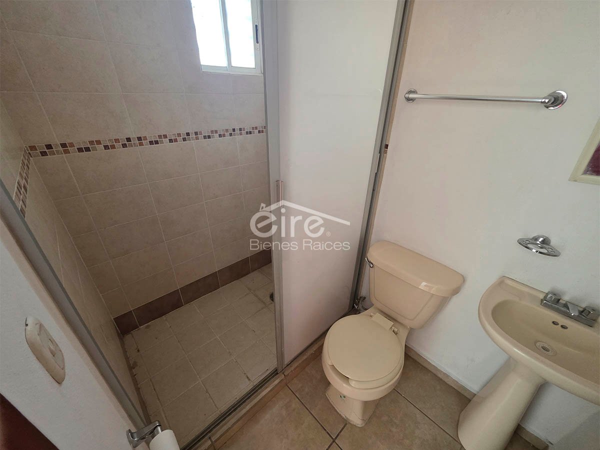 Casa en Venta en Campo Real, Nuevo México, Zapopan | 3 Recámaras y 3 Baños — 3 rec · 96.00 m²