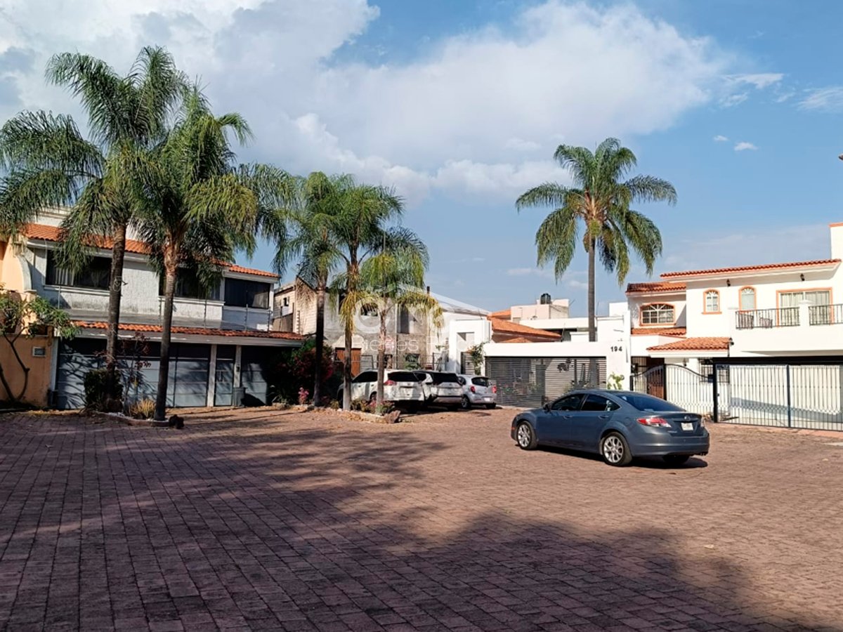Casa en venta en Ciudad Bugambilias, Zapopan