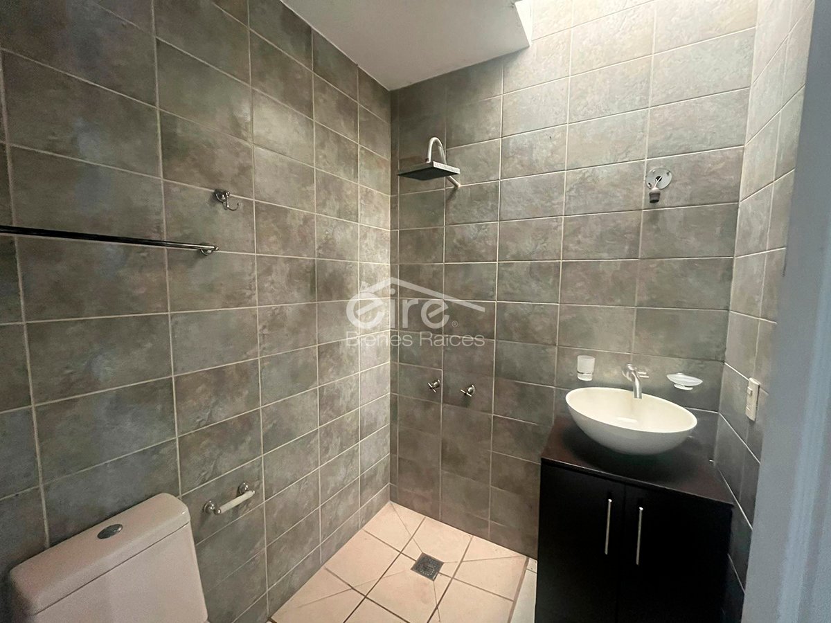 Casa en Venta en Fraccionamiento Acacias, Tala, Jalisco. — 3 rec · 85.00 m²
