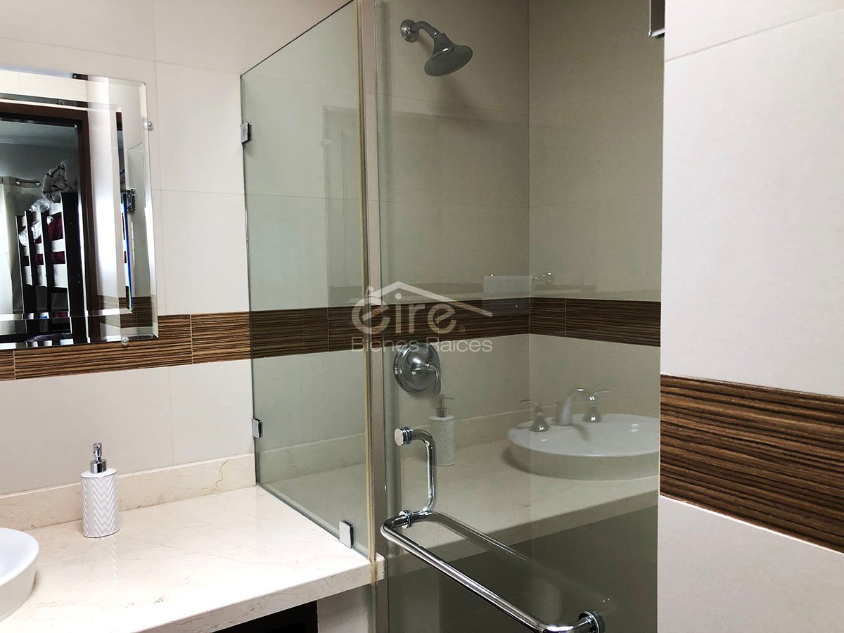 Casa en venta en Bosque de Santa Anita, Tlajomulco de Zúñiga