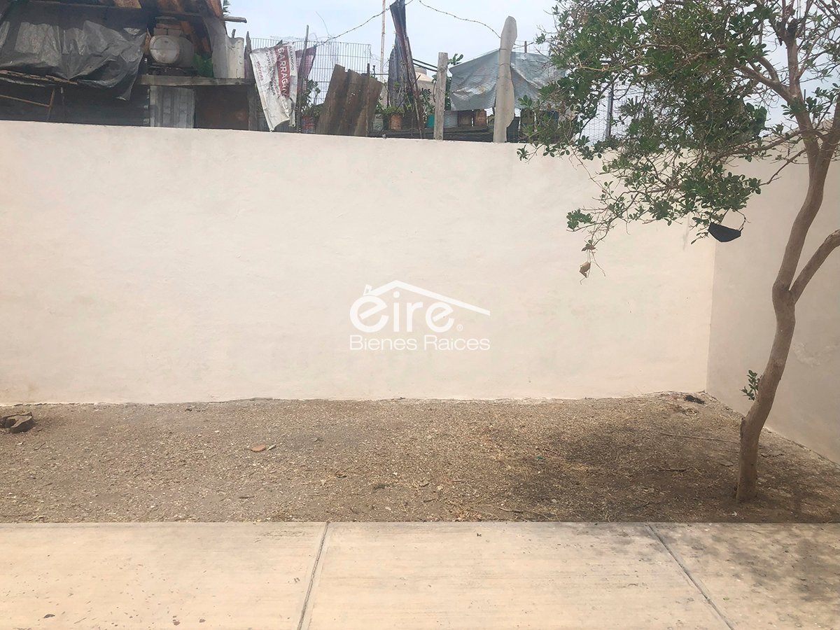 Casa en Venta en Guillermo Prieto, Ciudad Guzmán, Jalisco. — 4 rec · 202.00 m²