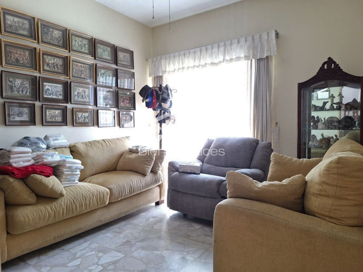 Casa en Venta en Prados Providencia, Guadalajara | 3 Pisos, 6 Habitaciones y Terraza Con Jardín — 6