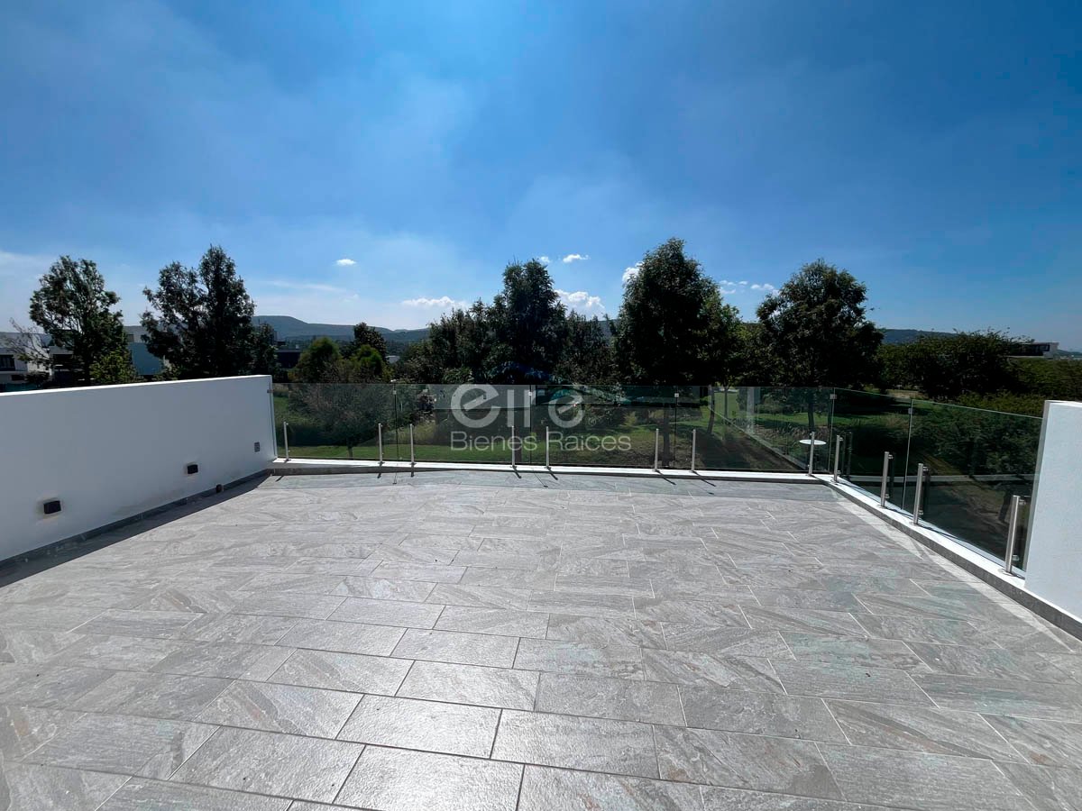 6 Casa en venta en Parques Vallarta, Zapopan