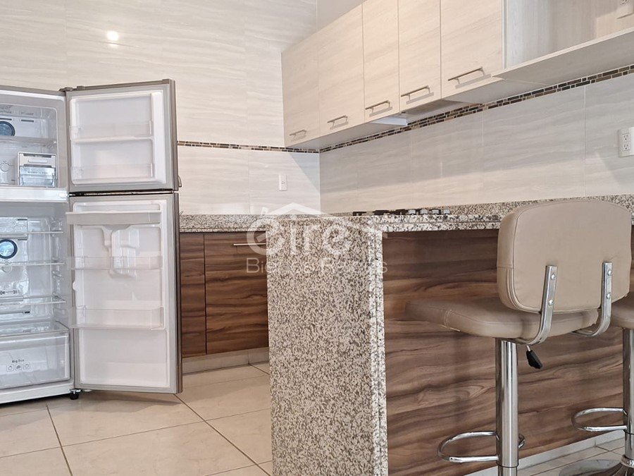 6 Departamento en venta en Tlaquepaque | 3 recámaras, 2 estacionamientos y amenidades
