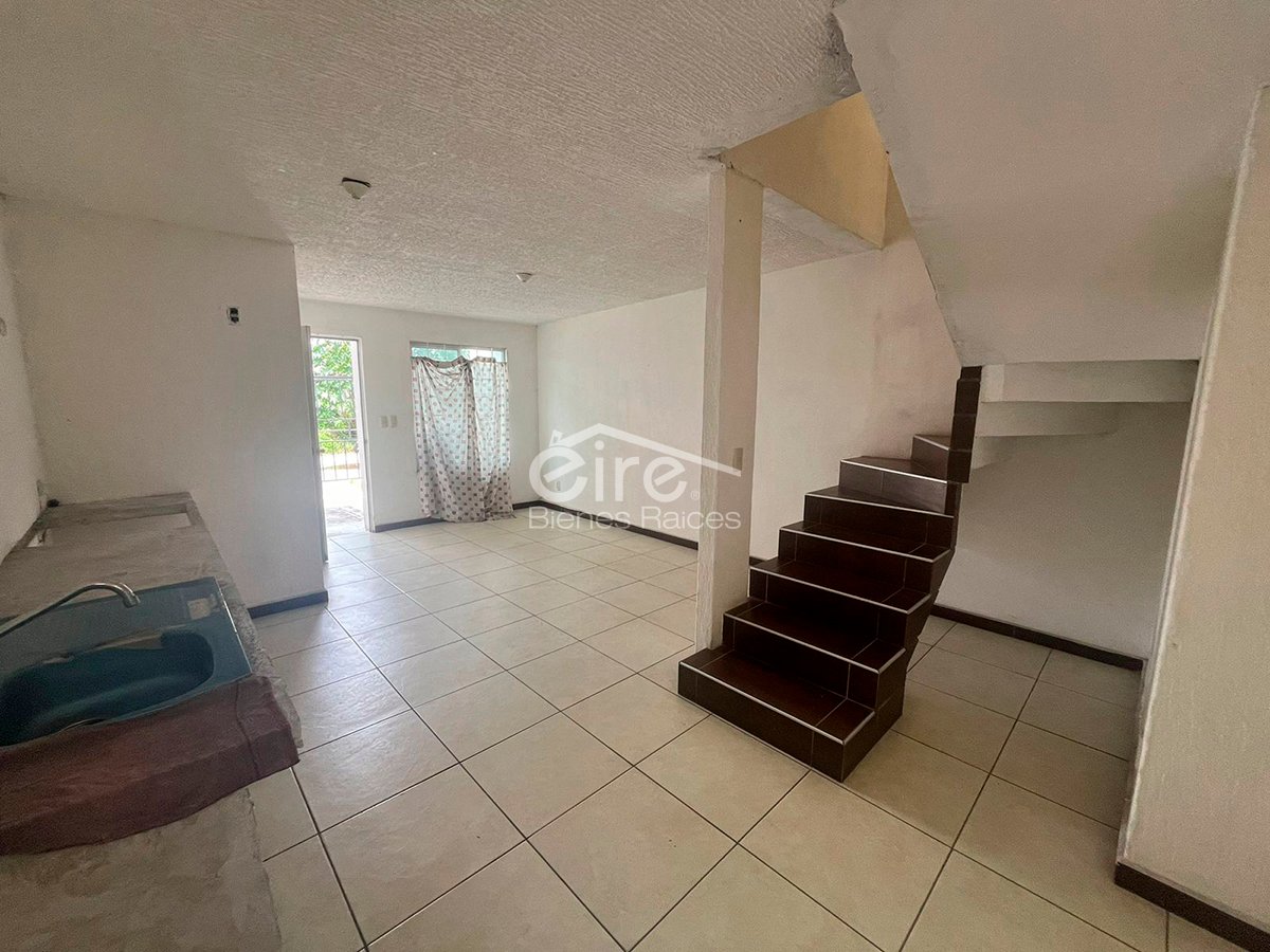 Casa en Venta en Fraccionamiento Acacias, Tala, Jalisco. — 3 rec · 85.00 m²