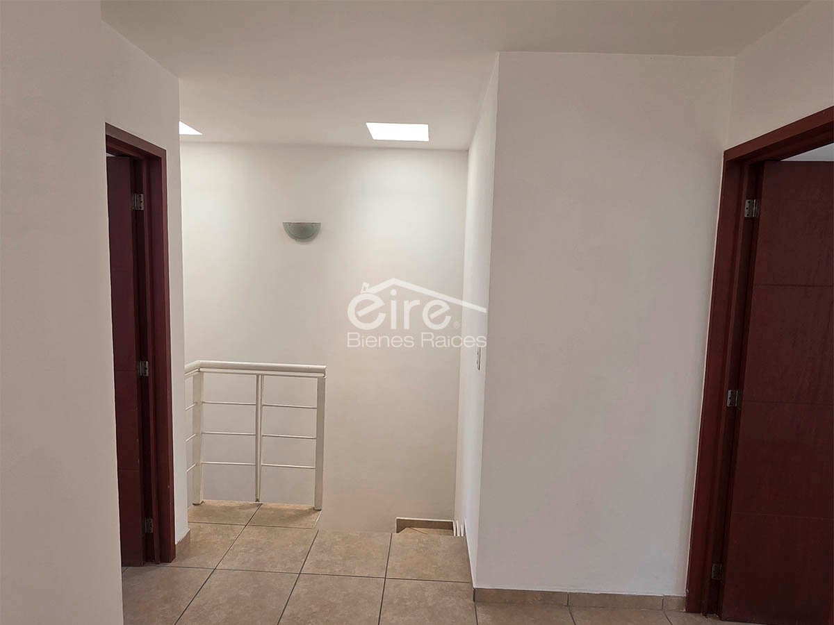 Casa en Venta en Campo Real, Nuevo México, Zapopan | 3 Recámaras y 3 Baños — 3 rec · 96.00 m²