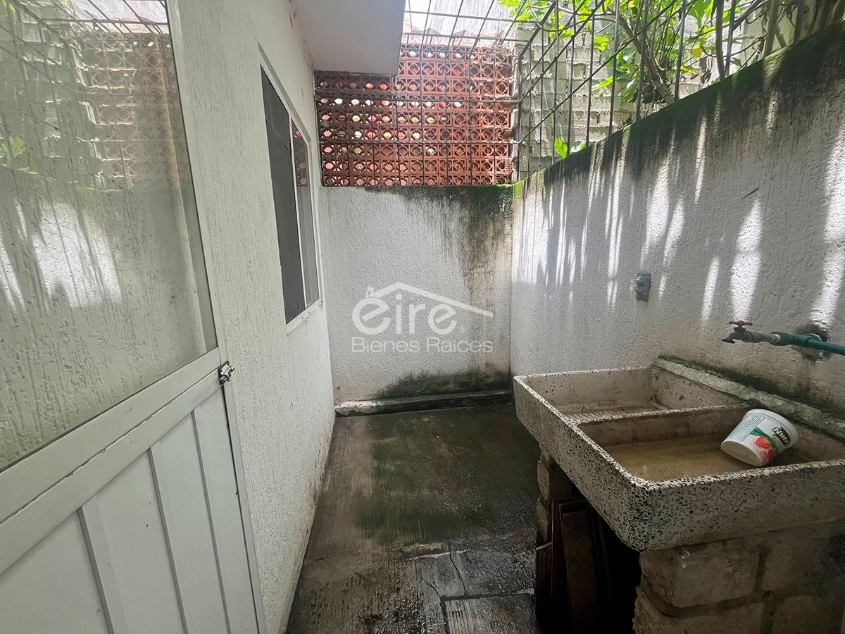 Casa en Venta en Fraccionamiento Acacias, Tala, Jalisco. — 3 rec · 85.00 m²