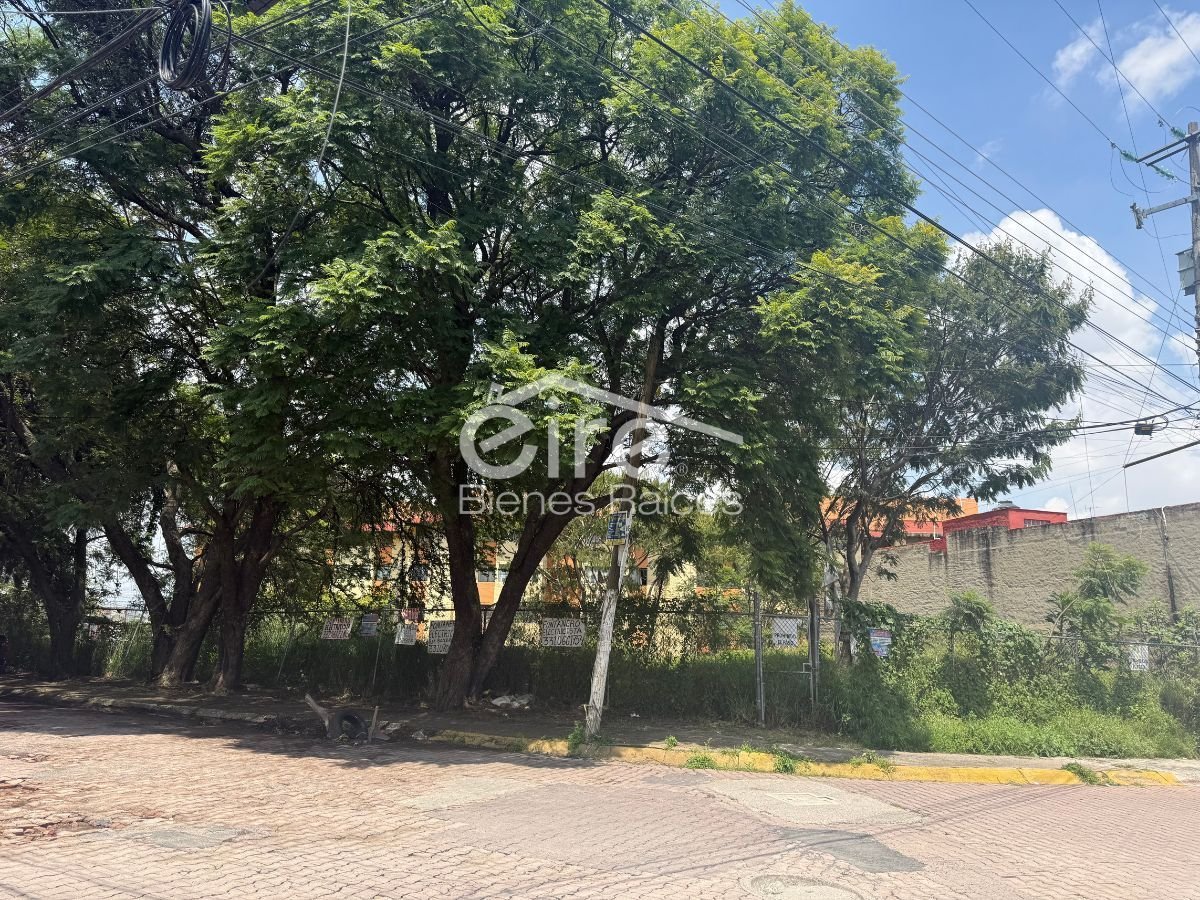 Terreno en venta en Cerro del Tesoro, Tlaquepaque | 689.62 m²