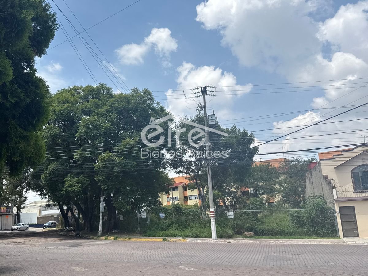 Terreno en venta en Cerro del Tesoro, Tlaquepaque | 689.62 m²