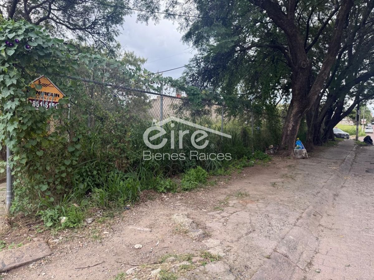 Terreno en venta en Cerro del Tesoro, Tlaquepaque | 689.62 m²