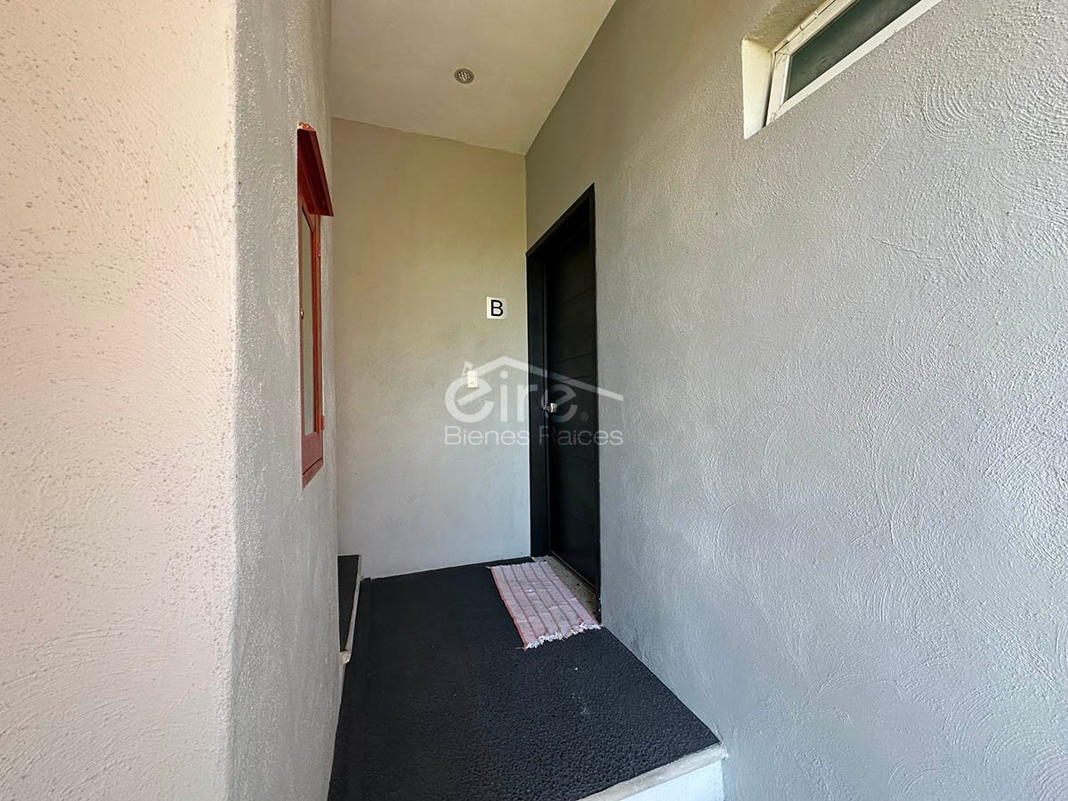 Edificio en venta en Guayabitos | 4 departamentos independientes